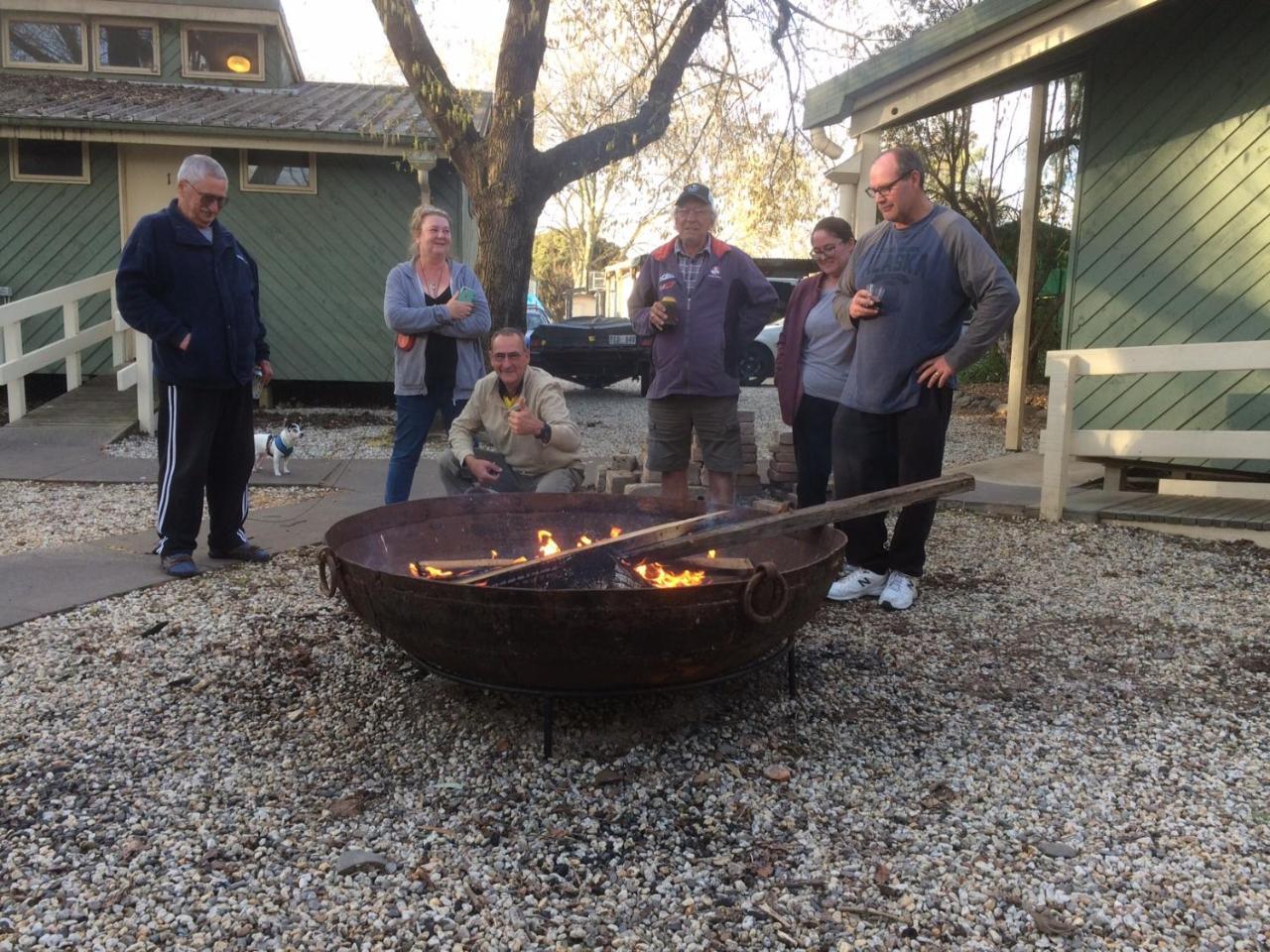 Myrtleford Holiday Park Extérieur photo