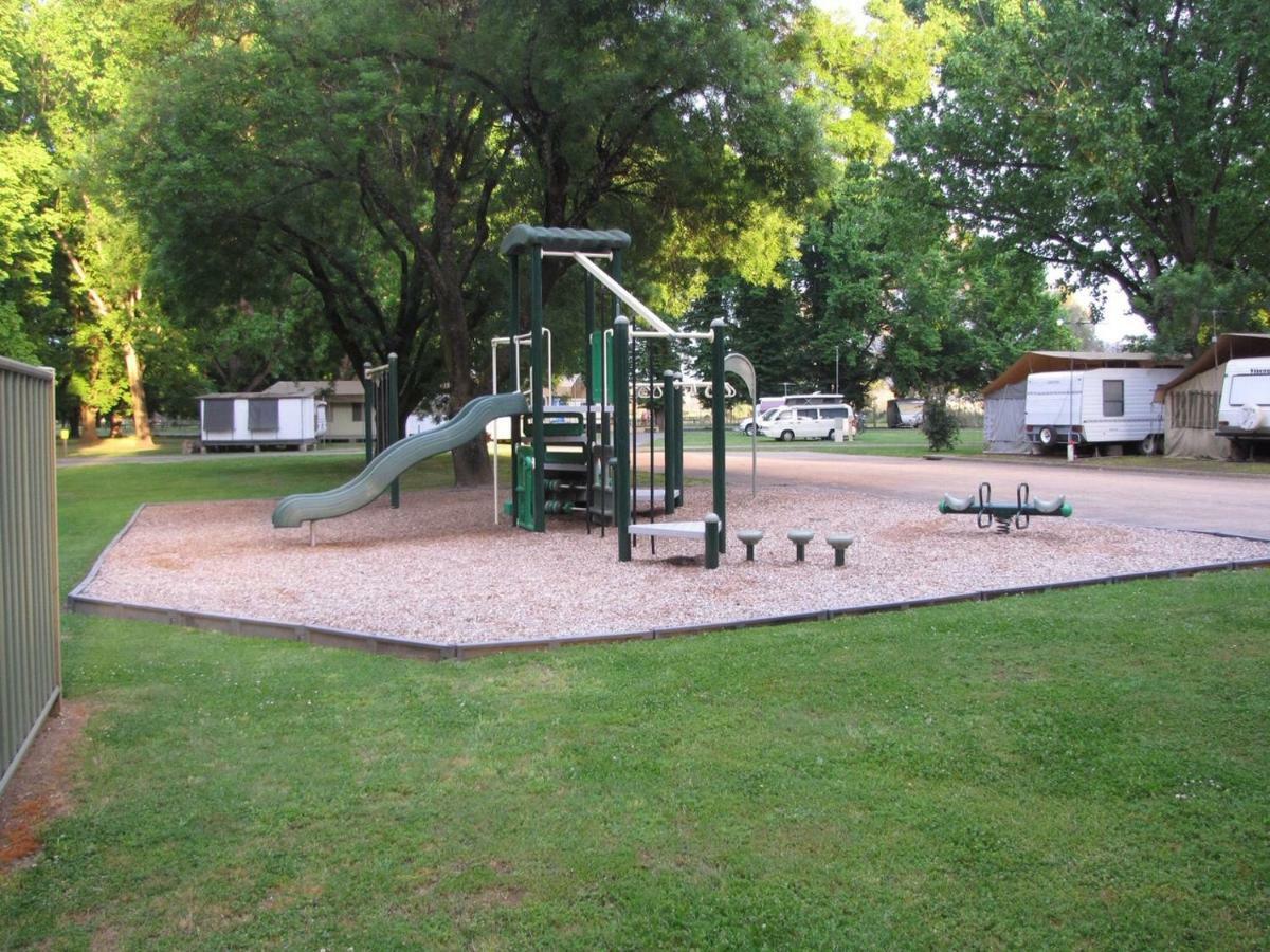 Myrtleford Holiday Park Extérieur photo